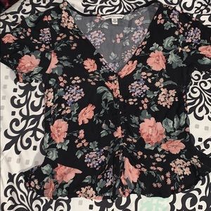 American eagle floral shirt